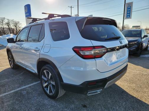 2023 Honda Pilot Elite
