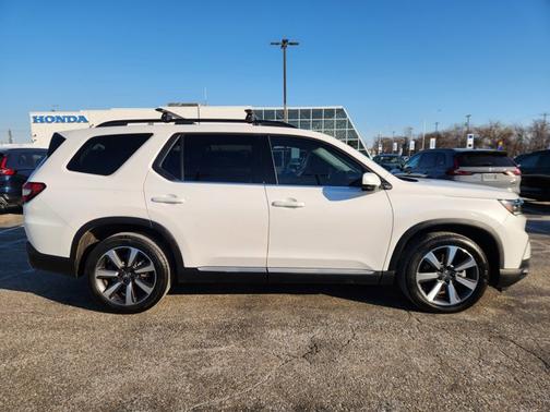 2023 Honda Pilot Elite