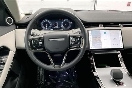 2025 Land Rover Range Rover Evoque Core S