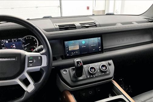 2023 Land Rover Defender 110 S