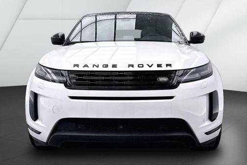 Ostuni Pearl White 2026 Land Rover Range Rover Evoque Core S