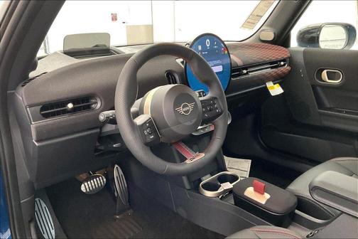 2025 MINI Hardtop JCW