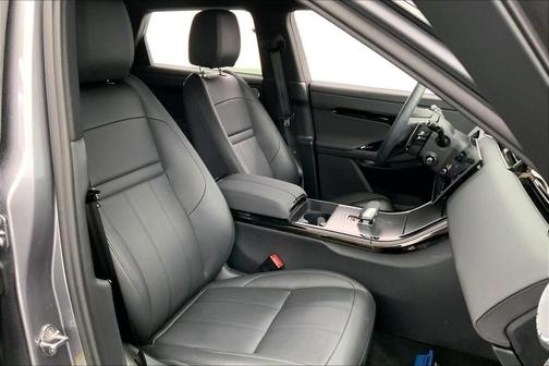 2025 Land Rover Range Rover Evoque Dynamic SE
