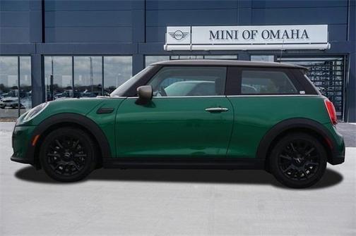 2024 MINI Hardtop Cooper