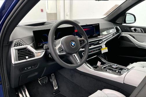 2026 BMW X5 M60i