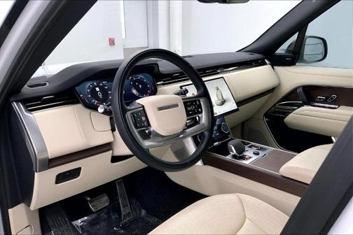 2023 Land Rover Range Rover P530 SE