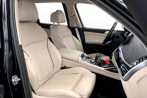 2019 BMW X7 xDrive40i