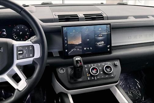 2025 Land Rover Defender P400 S