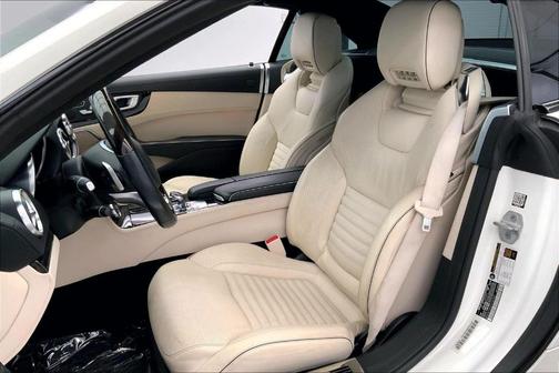 2017 Mercedes-Benz SL 550 Base