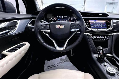 2024 Cadillac XT6 Sport AWD