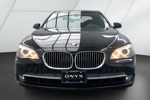 2011 BMW 750 Li xDrive