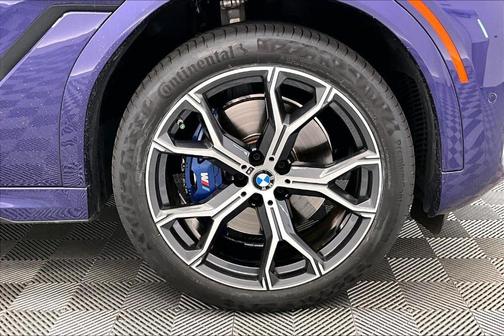 2024 BMW X6 xDrive40i