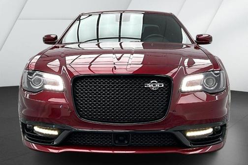 2023 Chrysler 300 300C