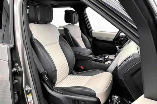 2024 Land Rover Discovery P360 Dynamic SE