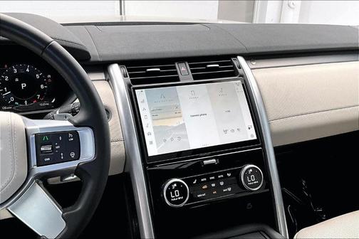 2024 Land Rover Discovery P360 Dynamic SE