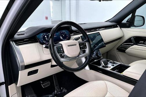 2023 Land Rover Range Rover P400 SE