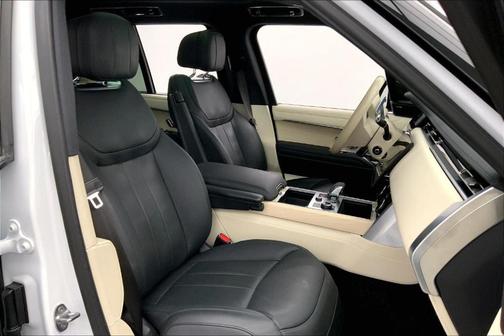 2023 Land Rover Range Rover P530 SE