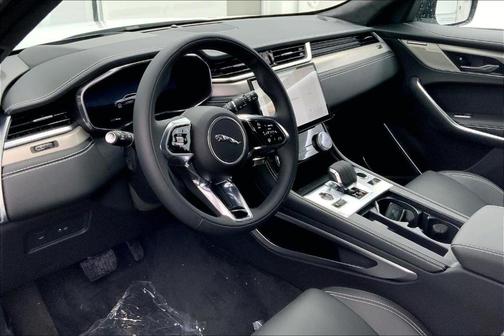 2026 Jaguar F-PACE P250 R-Dynamic S