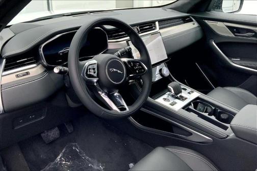 2026 Jaguar F-PACE P250 R-Dynamic S