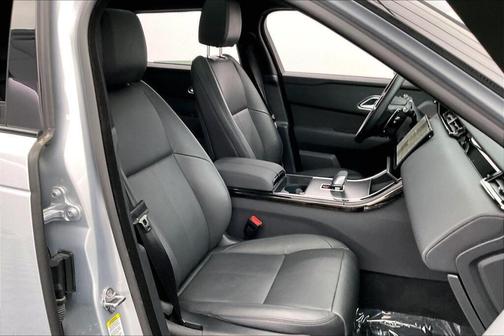 2025 Land Rover Range Rover Velar P250 Dynamic SE