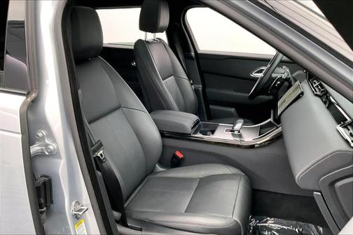 2025 Land Rover Range Rover Velar P250 Dynamic SE