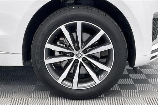 2025 Jaguar F-PACE P250 R-Dynamic S