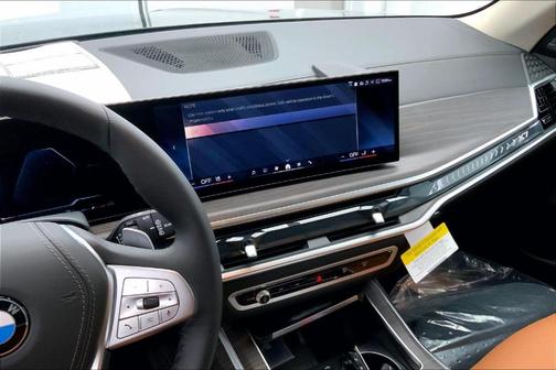 2026 BMW X7 xDrive40i