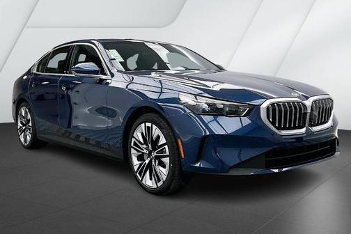 2026 BMW 530 i xDrive