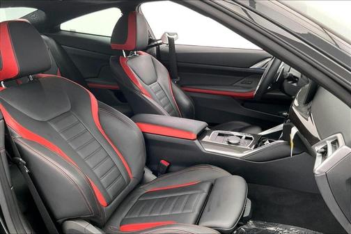 2025 BMW M440 i xDrive