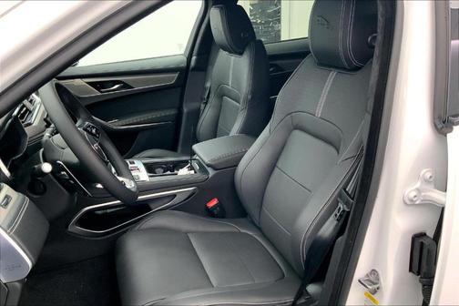 2026 Jaguar F-PACE P400 R-Dynamic S