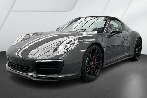 2019 Porsche 911 4S