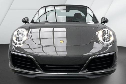 2019 Porsche 911 4S