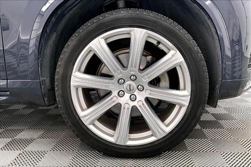 2017 Volvo XC90 T6 Inscription
