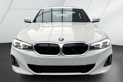 2024 BMW 330 i xDrive