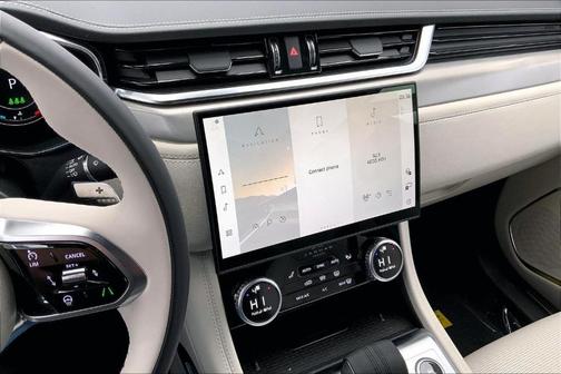 2026 Jaguar F-PACE P400 R-Dynamic S