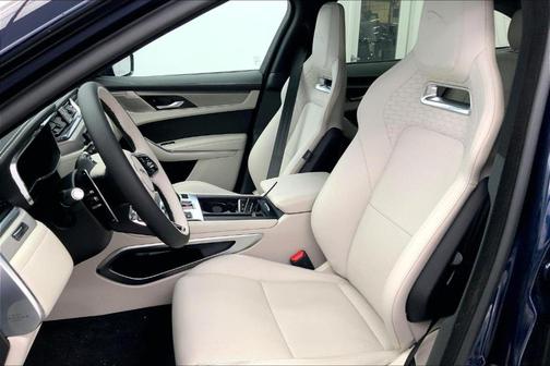 2026 Jaguar F-PACE P400 R-Dynamic S