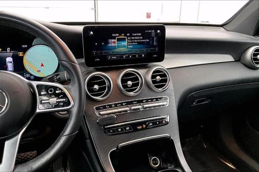 2021 Mercedes-Benz GLC 300 Base 4MATIC