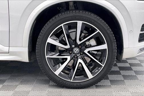 2019 Volvo XC90 T6 Inscription