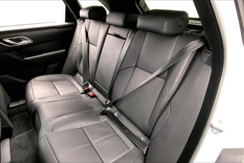 2026 Land Rover Range Rover Velar Dynamic SE