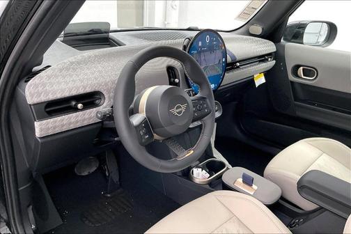 2025 MINI Hardtop C Signature Trim