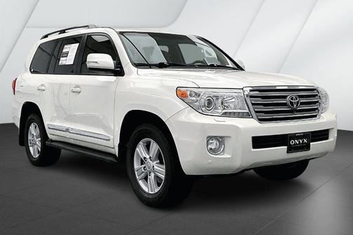 2015 Toyota Land Cruiser V8