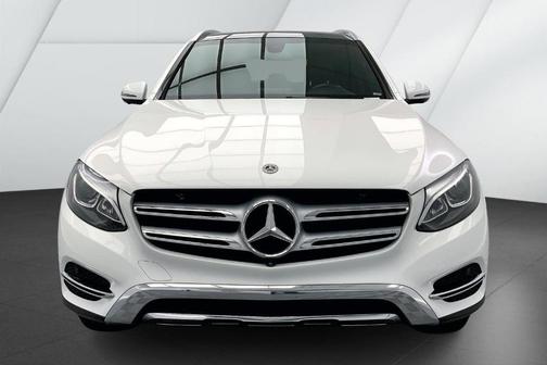 2018 Mercedes-Benz GLC 300 Base 4MATIC