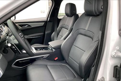 2026 Jaguar F-PACE P250 R-Dynamic S