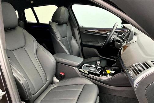 2023 BMW X4 xDrive30i