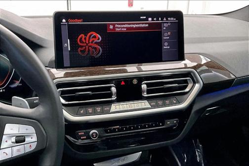 2023 BMW X4 xDrive30i