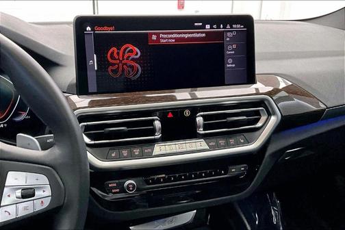 2023 BMW X4 xDrive30i