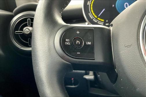 2024 MINI SE Hardtop Cooper