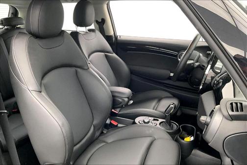 2024 MINI SE Hardtop Cooper