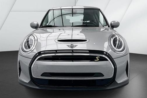 2024 MINI SE Hardtop Cooper