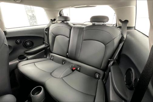 2024 MINI SE Hardtop Cooper
